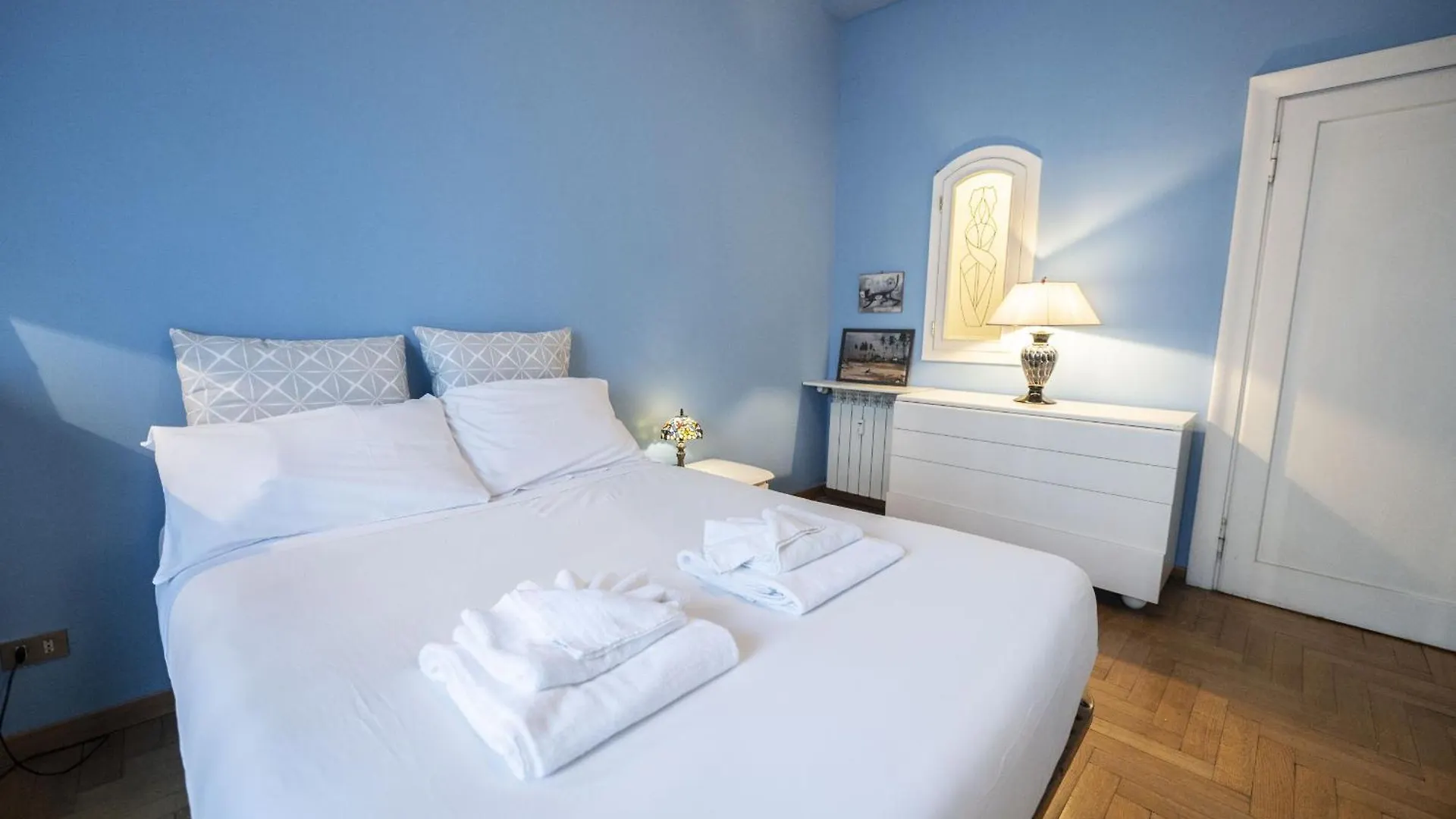 Trastevere 2 Bedroom Cozy Apartment Rzym